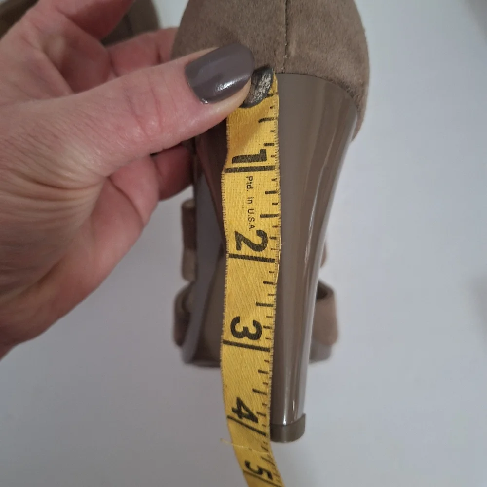 Michael Kors Berkley T Strap Zip Up Taupe Suede Leather Sandal Heels Size 8 M - Picture 13 of 13